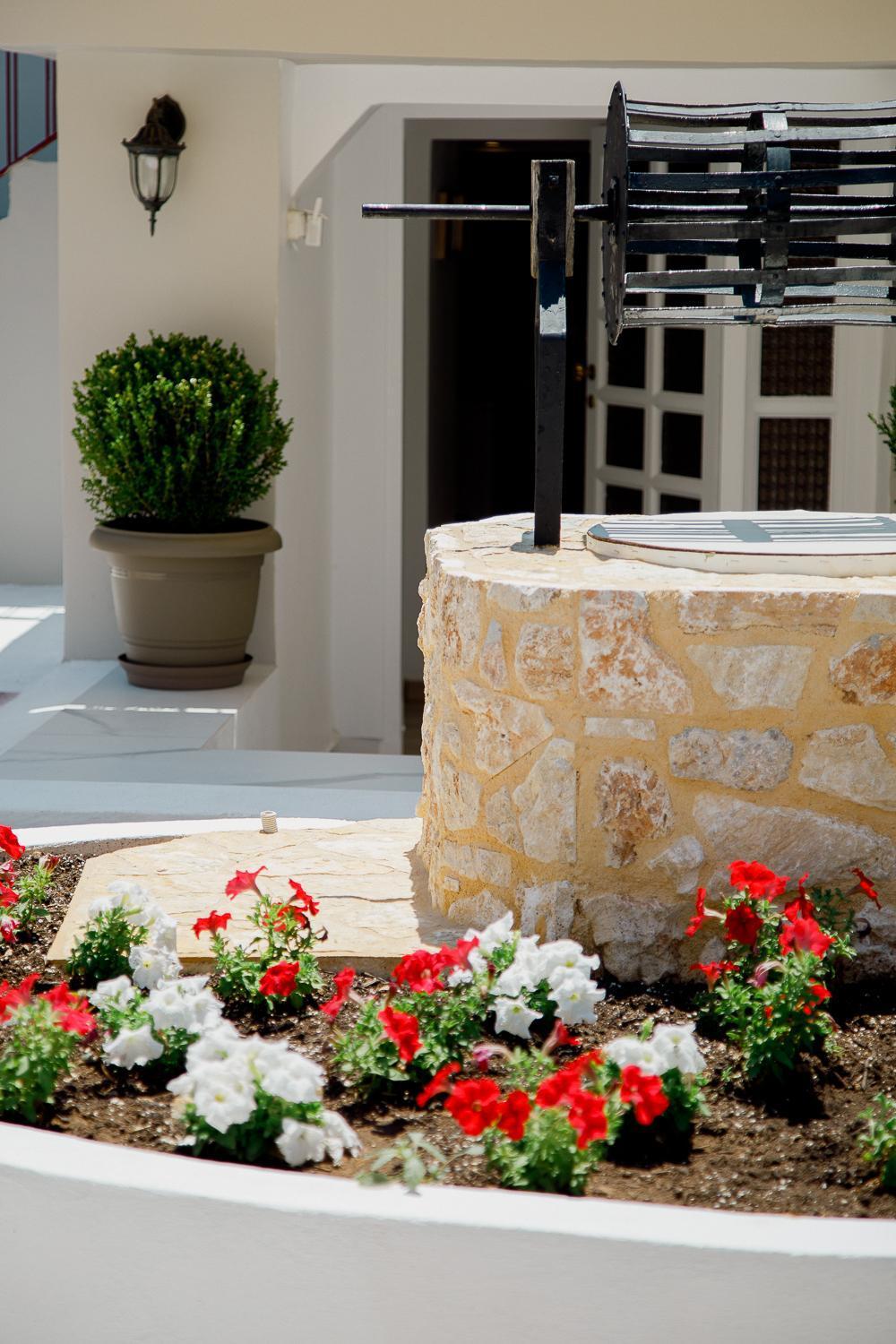 Iris Garden Retreat Aparthotel Corinth Eksteriør bilde